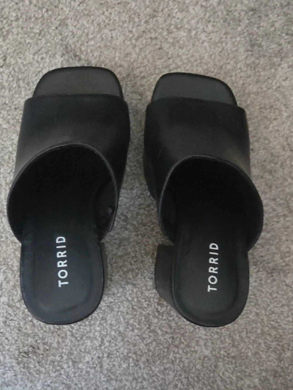 torrid sleek black